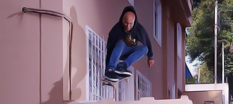 De Skate a Ícone: A Inspiradora Trajetória de Ricardo Pires no Skateboard Brasileiro - Deccs Magazine edição N180 - Skate